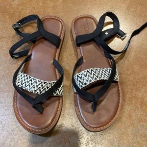 Women’s TOMS sandals